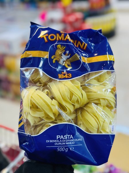 معكرونة فوتتشيني توموديني