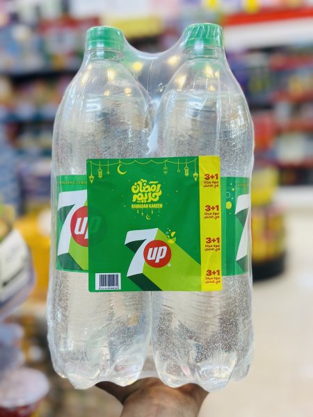 كولا سفن اب عرض ( 4 قناني)